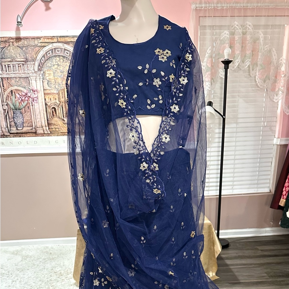 Net Lehnga